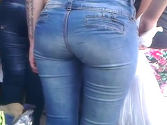 pants sexy ass stuck in the street