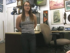 Cute amateur in glasses gets her pussy pounded by pawn man
