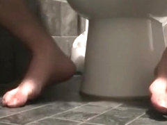 Teen jerks and cums all over his hands