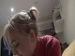 Sexy wife engulfing out each final drop