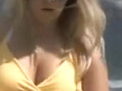 Candid - Best Of - Busty Bouncing Tits