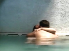 Latina couple makes a sextape in the jacuzzi