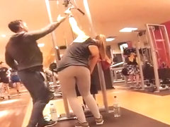 Long ponytail chick secretly filmed in the gym