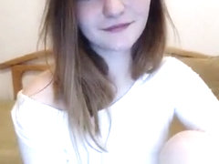 teen misstresciara flashing boobs on live webcam